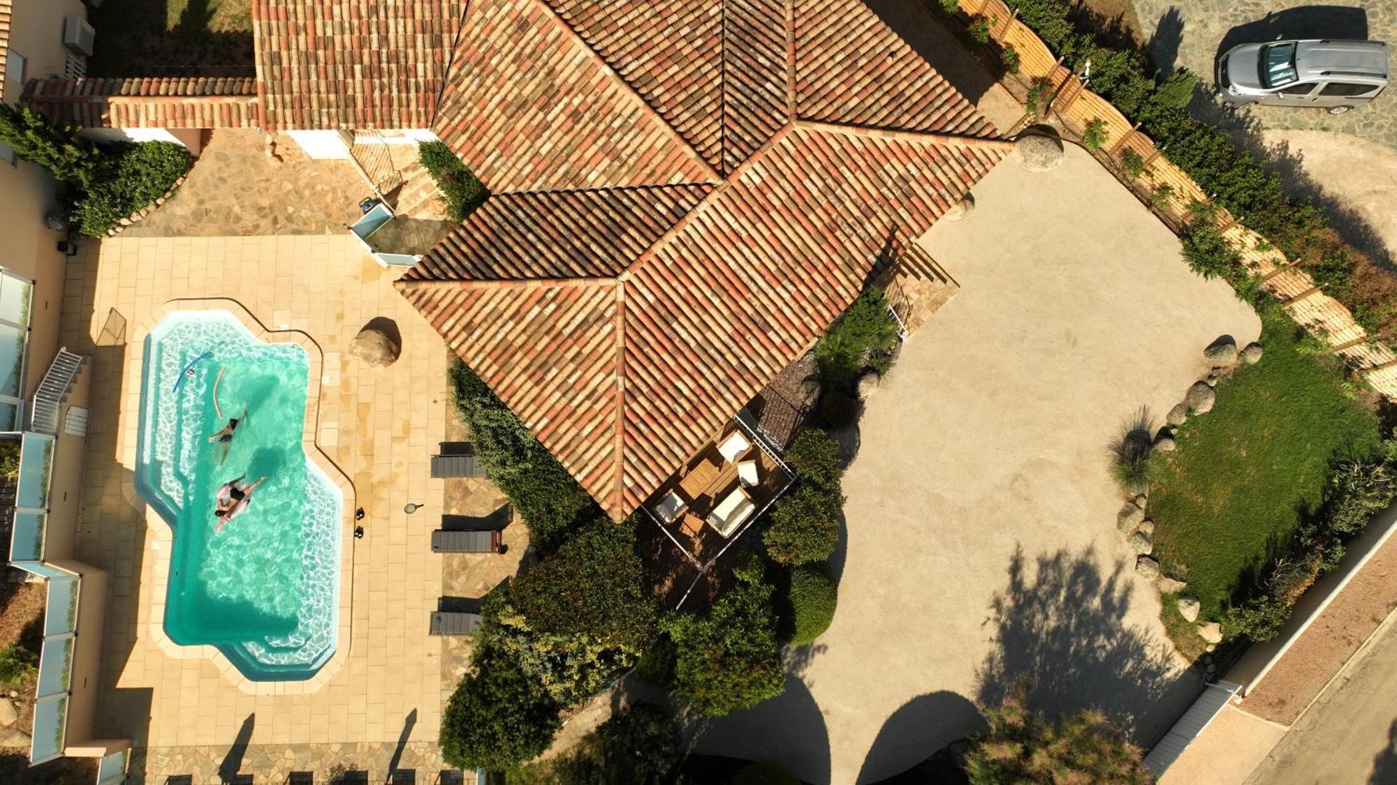Villas Cala Corsa - 3 Et 4 Chambres - Cala Rossa Porto-Vecchio - Villas Entierement Climatisees Avec Piscine Chauffee Partagee Et Piscines Privees - Internet Gratuit エクステリア 写真
