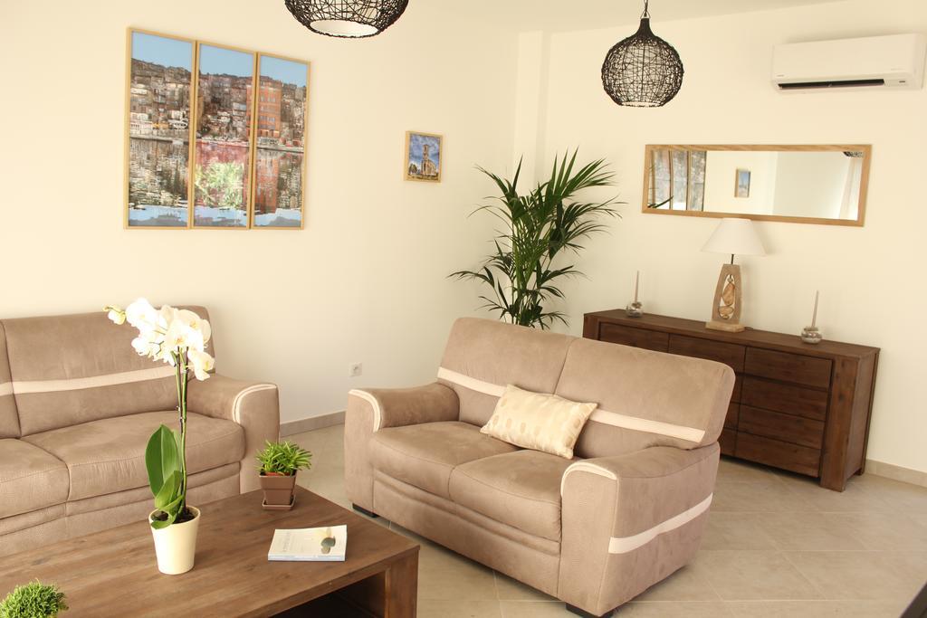 Villas Cala Corsa - 3 Et 4 Chambres - Cala Rossa Porto-Vecchio - Villas Entierement Climatisees Avec Piscine Chauffee Partagee Et Piscines Privees - Internet Gratuit エクステリア 写真